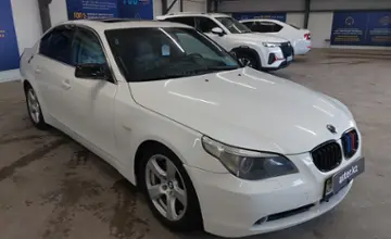 BMW 5 серии 2004 года за 5 800 000 тг. в Астана фото 2