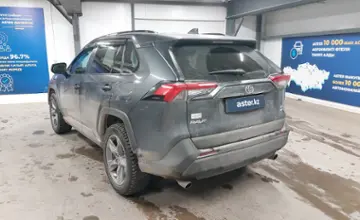 Toyota RAV4 2020 года за 14 200 000 тг. в Астана фото 4