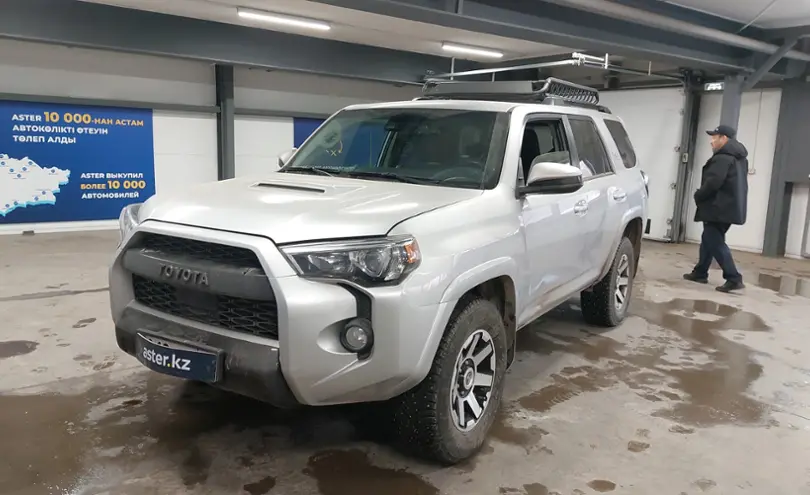 Toyota 4Runner 2020 года за 21 500 000 тг. в Астана