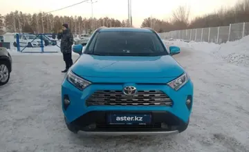 Toyota RAV4 2020 года за 15 500 000 тг. в Усть-Каменогорск фото 2