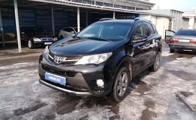 Toyota RAV4 2015 года за 10 000 000 тг. в Алматы