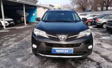 Toyota RAV4 2015 года за 10 000 000 тг. в Алматы фото 2