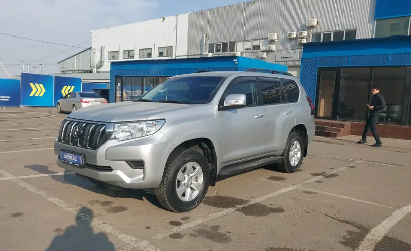 Toyota Land Cruiser Prado 2020 года за 23 000 000 тг. в Алматы