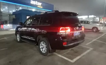 Toyota Land Cruiser 2019 года за 40 000 000 тг. в Алматы фото 4