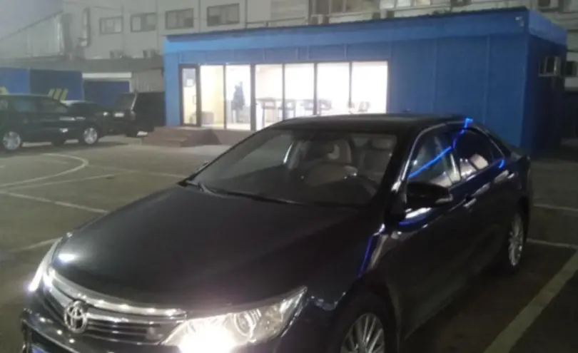 Toyota Camry 2015 года за 11 000 000 тг. в Алматы