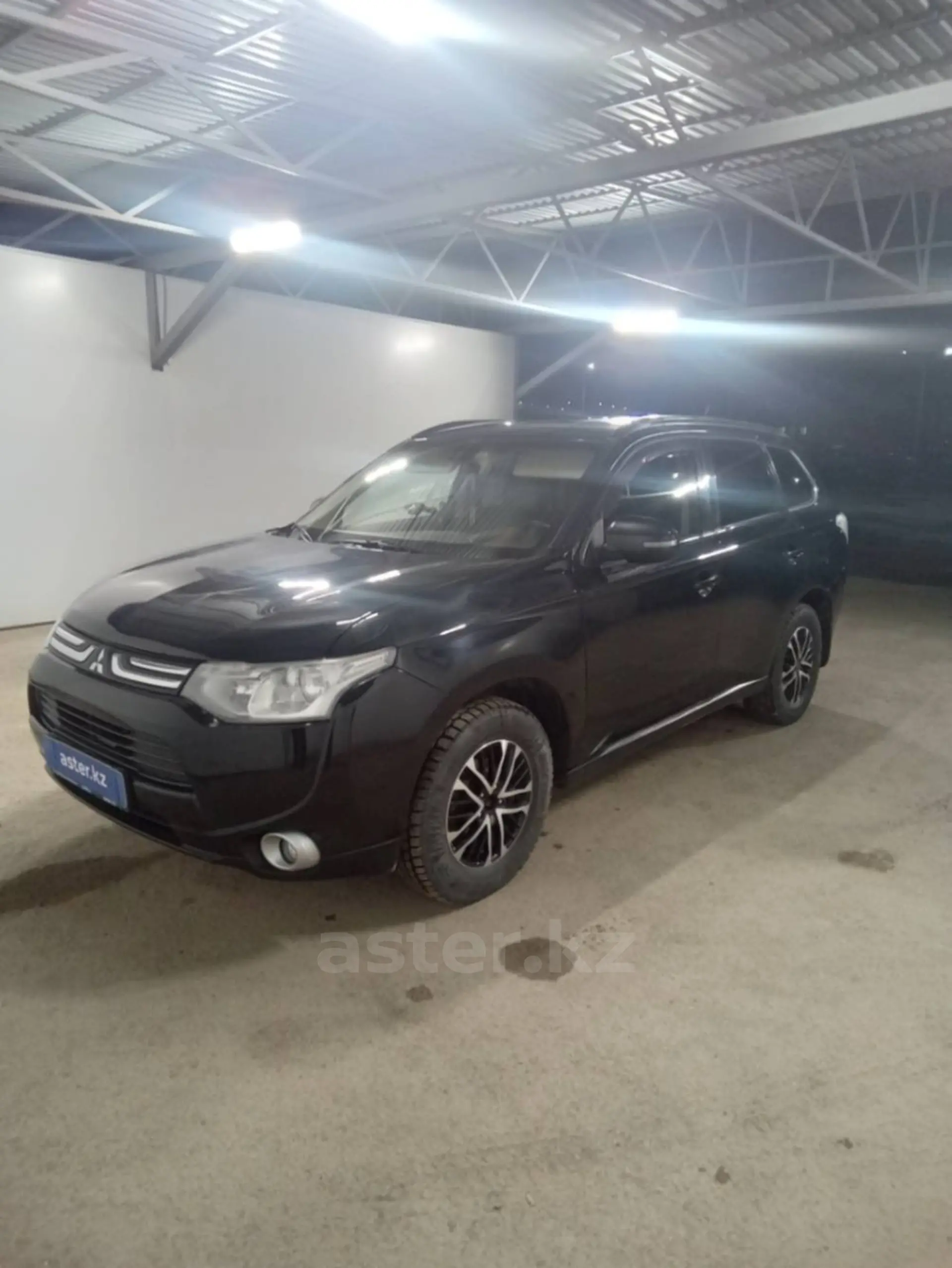 Mitsubishi Outlander 2012