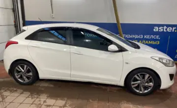 Hyundai i30 2014 года за 6 000 000 тг. в Астана фото 4