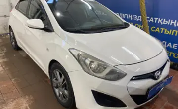 Hyundai i30 2014 года за 6 000 000 тг. в Астана фото 3