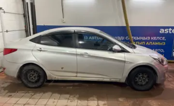 Hyundai Solaris 2015 года за 5 000 000 тг. в Астана фото 4