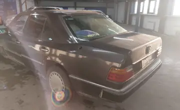 Mercedes-Benz W124 1992 года за 1 200 000 тг. в Астана фото 4