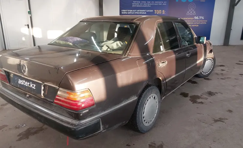 Mercedes-Benz W124 1992 года за 1 200 000 тг. в Астана фото 3