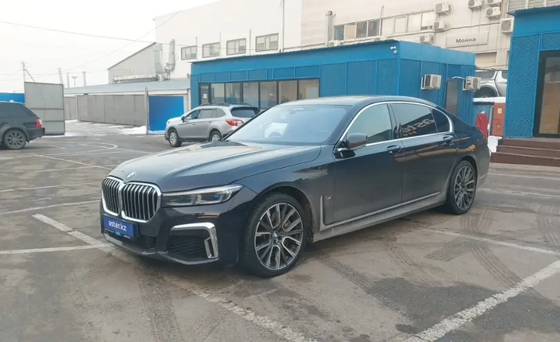 BMW 7 серии 2019 года за 30 000 000 тг. в Алматы