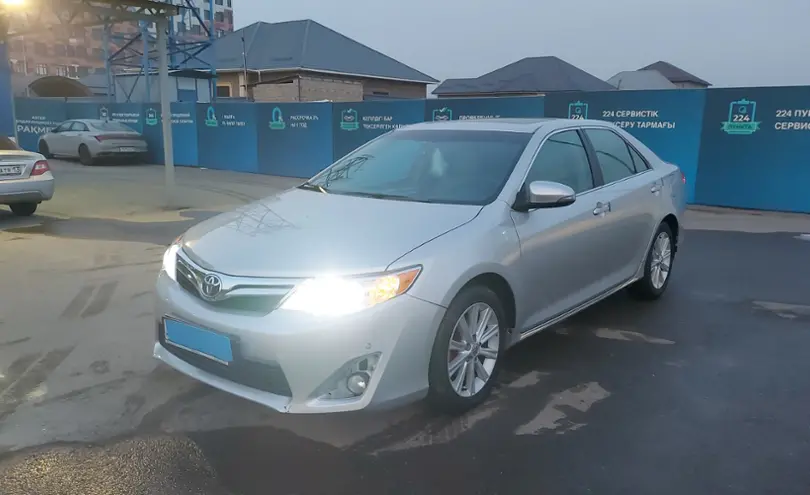 Toyota Camry 2012 года за 8 790 000 тг. в Шымкент