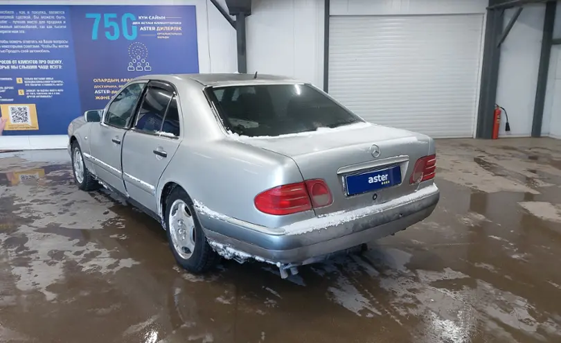 Mercedes-Benz E-Класс 1996 года за 2 500 000 тг. в Астана фото 4