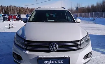 Volkswagen Tiguan 2015 года за 8 000 000 тг. в Усть-Каменогорск фото 2