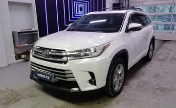 Toyota Highlander 2019 года за 19 000 000 тг. в Павлодар фото 1
