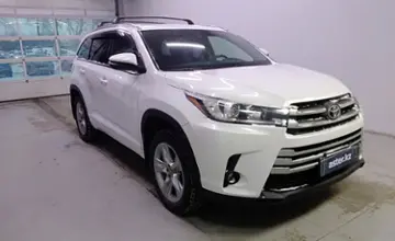 Toyota Highlander 2019 года за 19 000 000 тг. в Павлодар фото 3