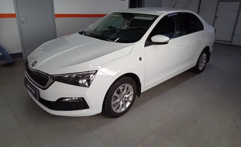 Skoda Rapid 2022 года за 8 100 000 тг. в Уральск