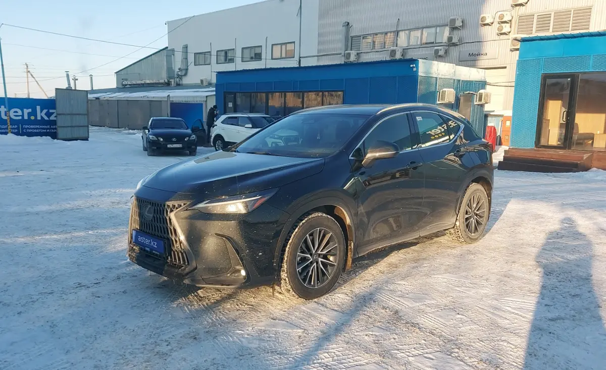 Lexus NX 2021 года за 24 000 000 тг. в Алматы