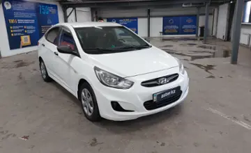 Hyundai Accent 2014 года за 4 000 000 тг. в Астана фото 2