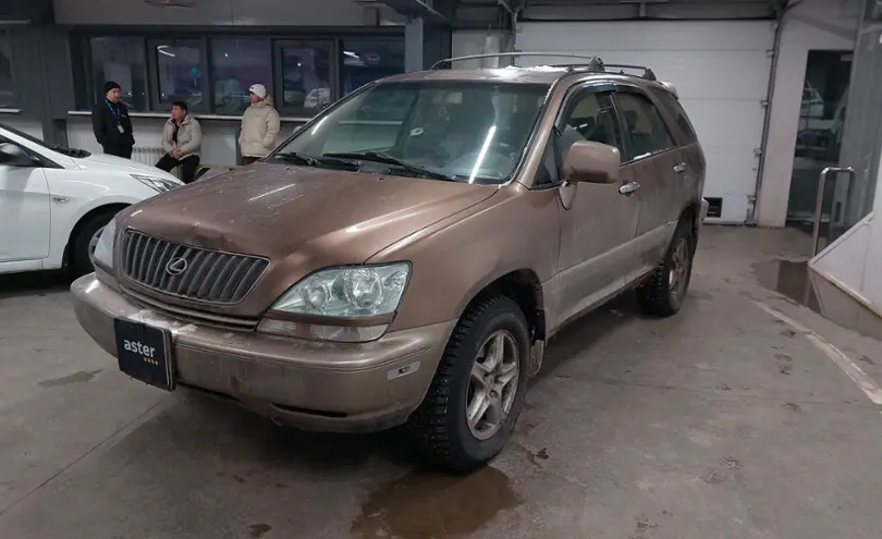 Lexus RX 1999 года за 4 000 000 тг. в Астана