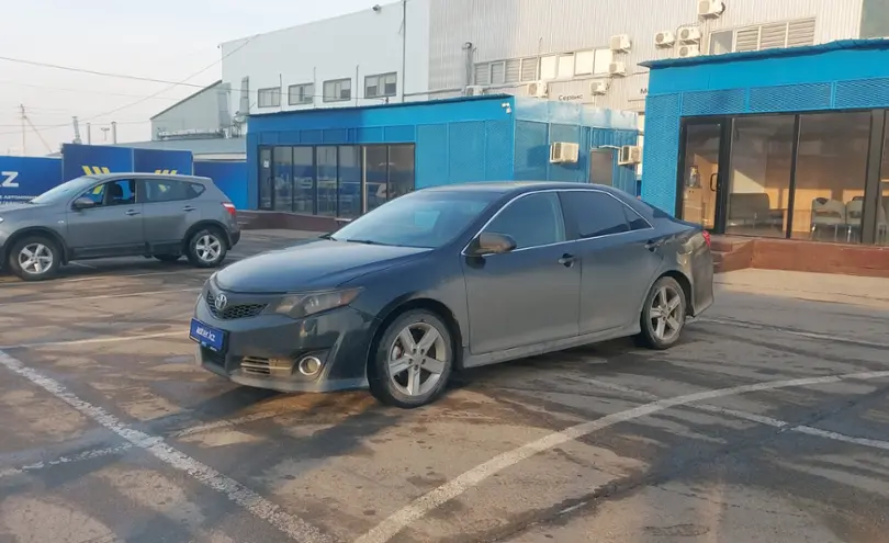 Toyota Camry 2014 года за 9 500 000 тг. в Алматы