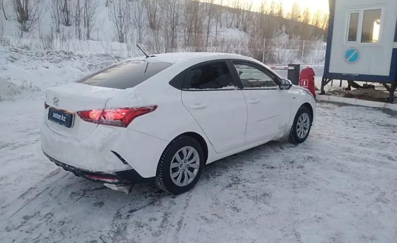 Hyundai Accent 2023 года за 8 600 000 тг. в Усть-Каменогорск фото 5
