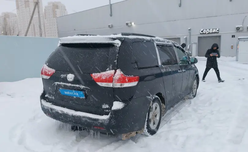 Toyota Sienna 2014 года за 13 000 000 тг. в Шымкент фото 3