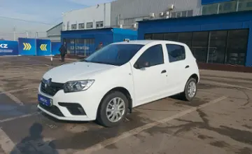 Renault Sandero 2020 года за 5 200 000 тг. в Алматы фото 1