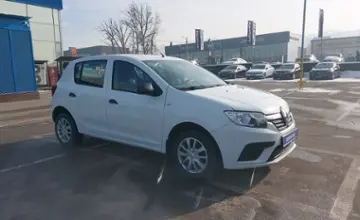 Renault Sandero 2020 года за 5 200 000 тг. в Алматы фото 2