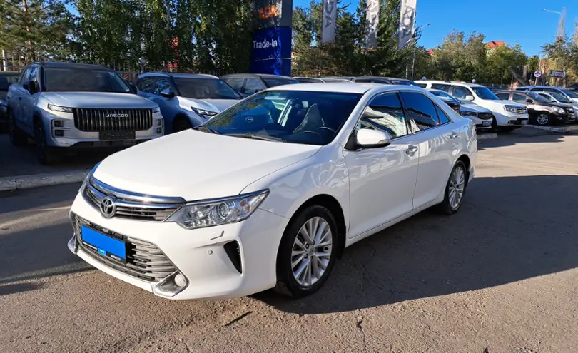 Toyota Camry 2015 года за 9 350 000 тг. в Костанай