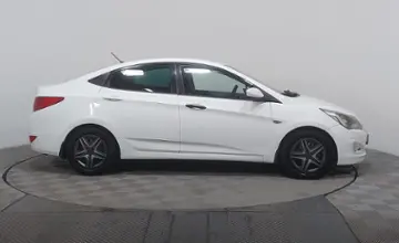 Hyundai Accent 2015 года за 3 590 000 тг. в Астана фото 4