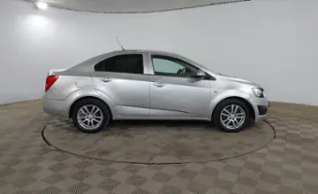 Chevrolet Aveo 2013 года за 2 090 000 тг. в Шымкент фото 4