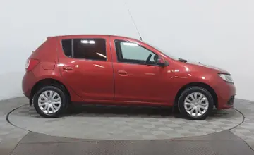 Renault Sandero 2014 года за 3 290 000 тг. в Астана фото 4