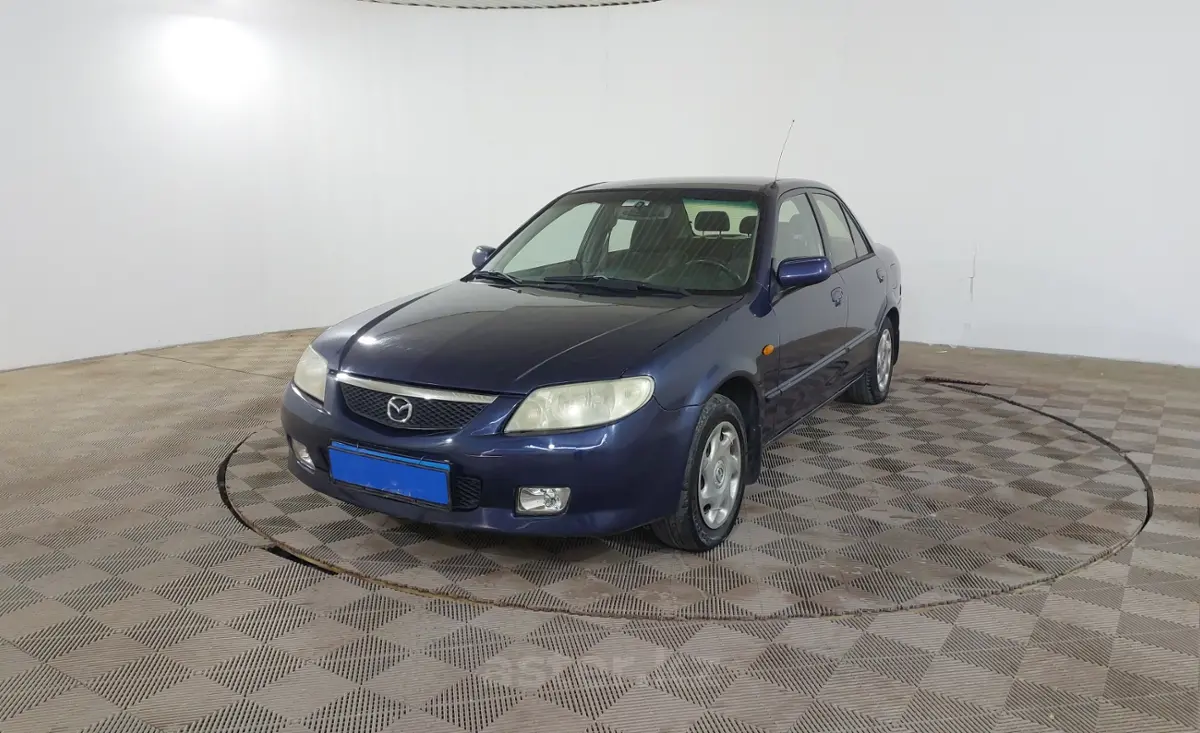 2002 Mazda 323