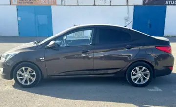 Hyundai Solaris 2015 года за 5 450 000 тг. в Актау фото 4
