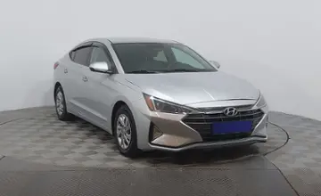 Hyundai Elantra 2018 года за 7 690 000 тг. в Астана фото 3