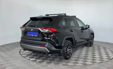 Toyota RAV4 2020 года за 16 700 000 тг. в Караганда