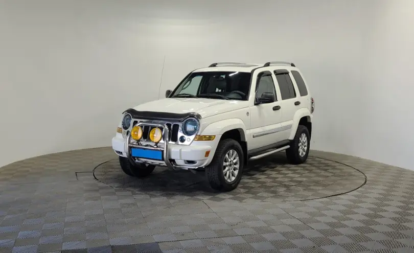 Jeep Liberty (North America) 2005 года за 3 390 000 тг. в Алматы