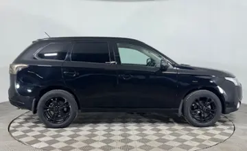 Mitsubishi Outlander 2012 года за 6 790 000 тг. в Караганда фото 4