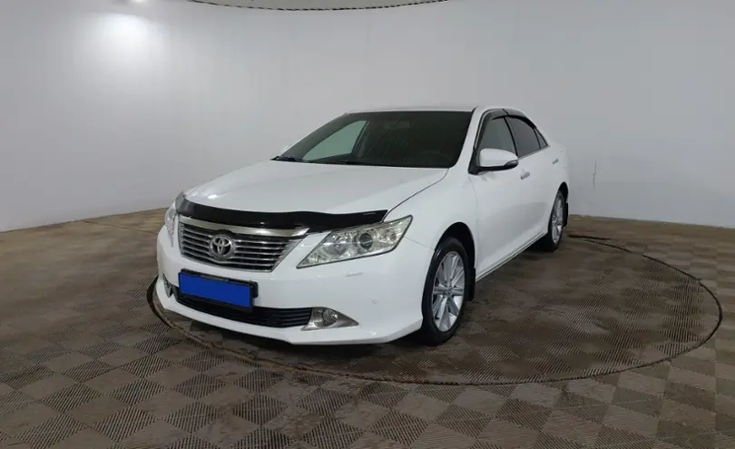 Toyota Camry 2013 года за 10 290 000 тг. в Шымкент