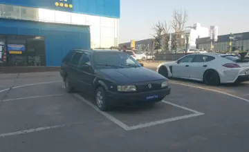 Volkswagen Passat 1992 года за 790 000 тг. в Алматы фото 2