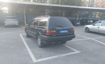 Volkswagen Passat 1992 года за 790 000 тг. в Алматы фото 4