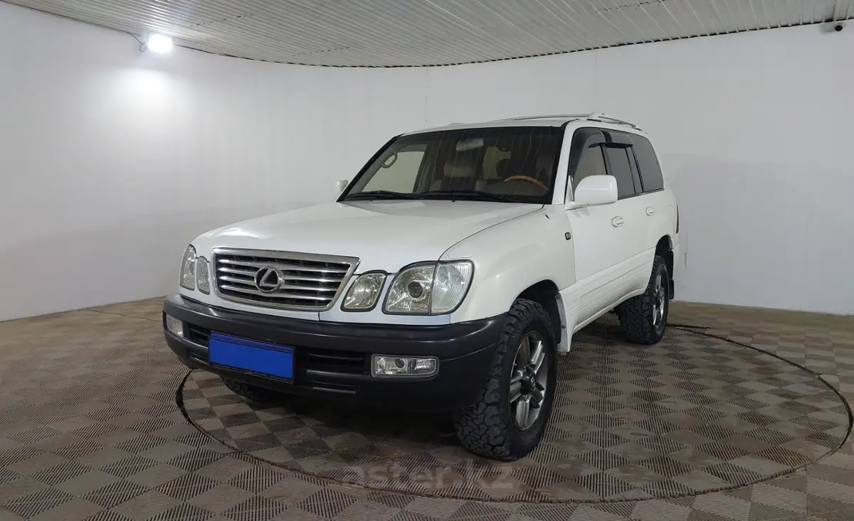 2000 Lexus LX