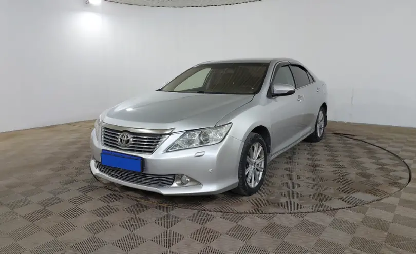Toyota Camry 2013 года за 8 390 000 тг. в Шымкент
