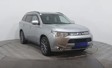 Mitsubishi Outlander 2013 года за 7 190 000 тг. в Астана фото 3
