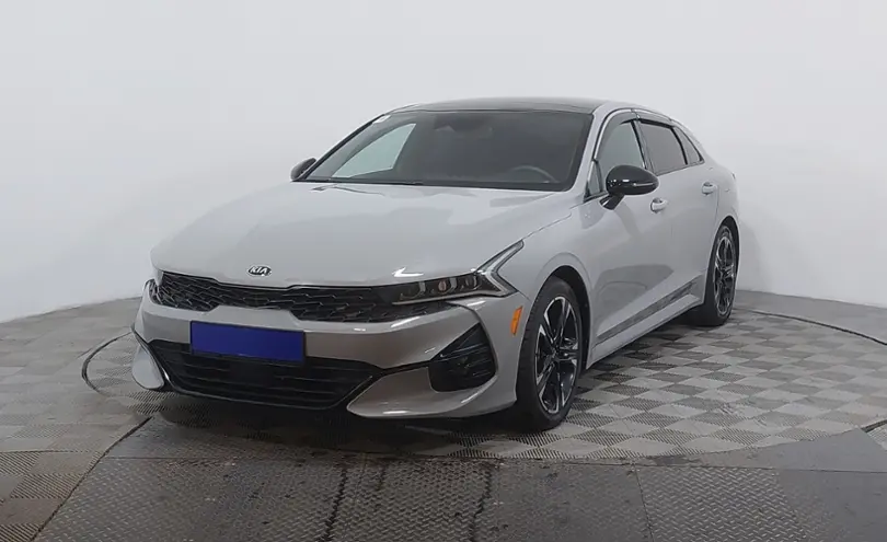 Kia K5 2021 года за 11 490 000 тг. в Астана