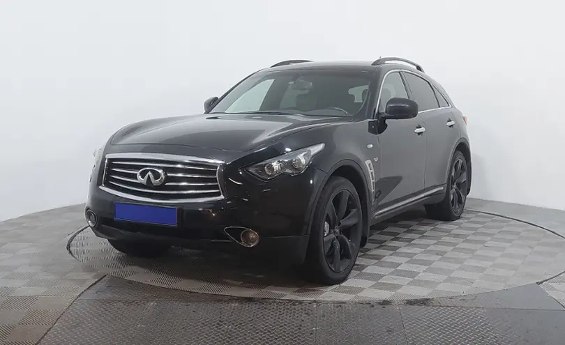 Infiniti QX70 2014 года за 11 990 000 тг. в Астана
