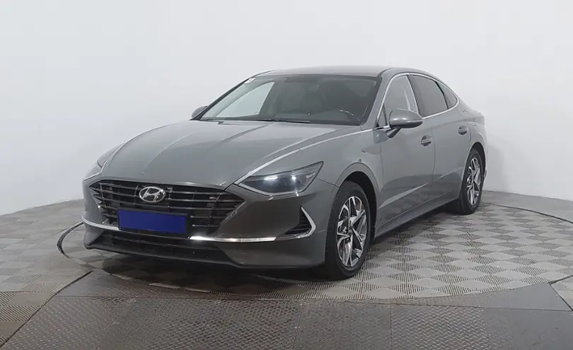 Hyundai Sonata 2022 года за 11 400 000 тг. в Астана