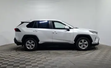 Toyota RAV4 2022 года за 15 550 000 тг. в Алматы фото 4